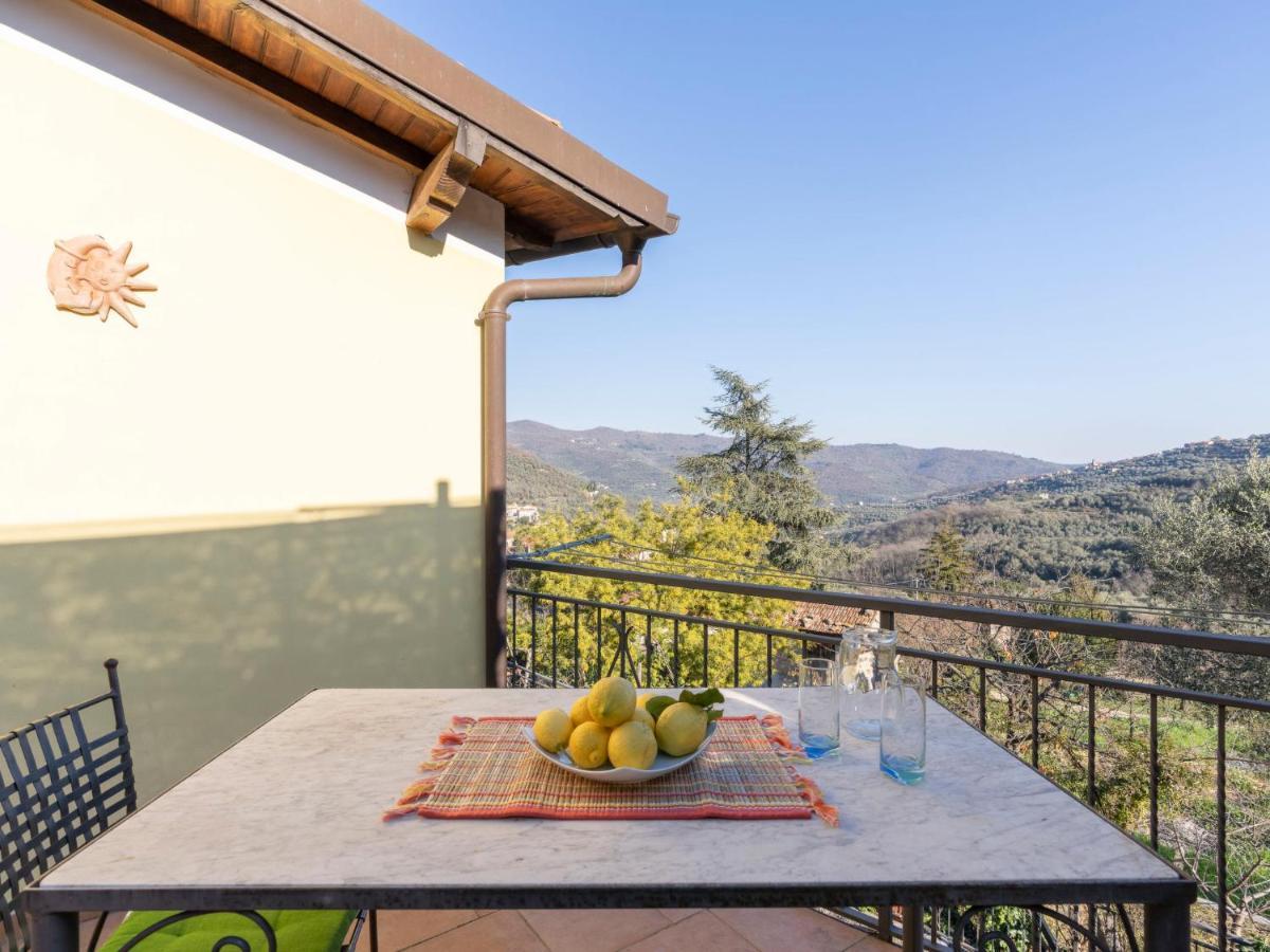 Holiday Home Lory House By Interhome Villa Viani ภายนอก รูปภาพ
